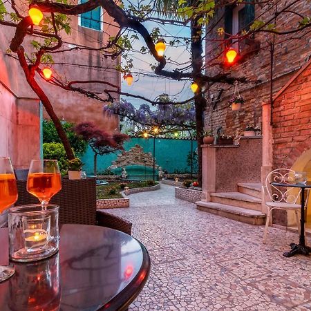 Hotel Casa Boccassini Venice Exterior photo