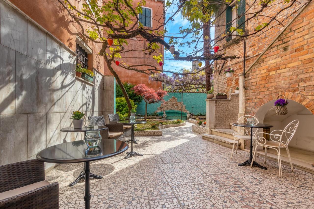 Hotel Casa Boccassini Venice Exterior photo