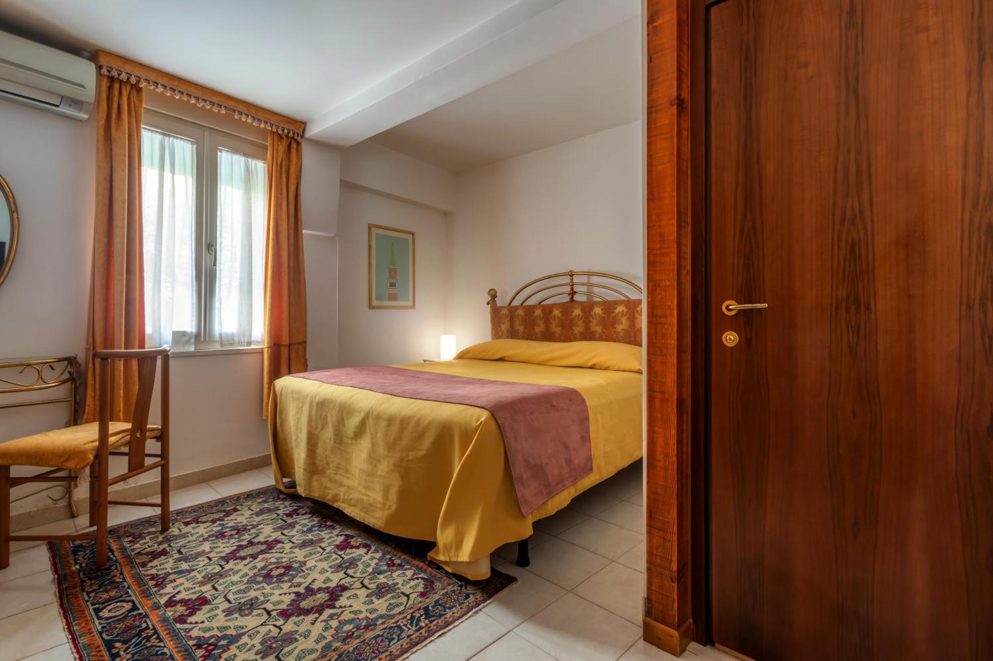 Hotel Casa Boccassini Venice Exterior photo